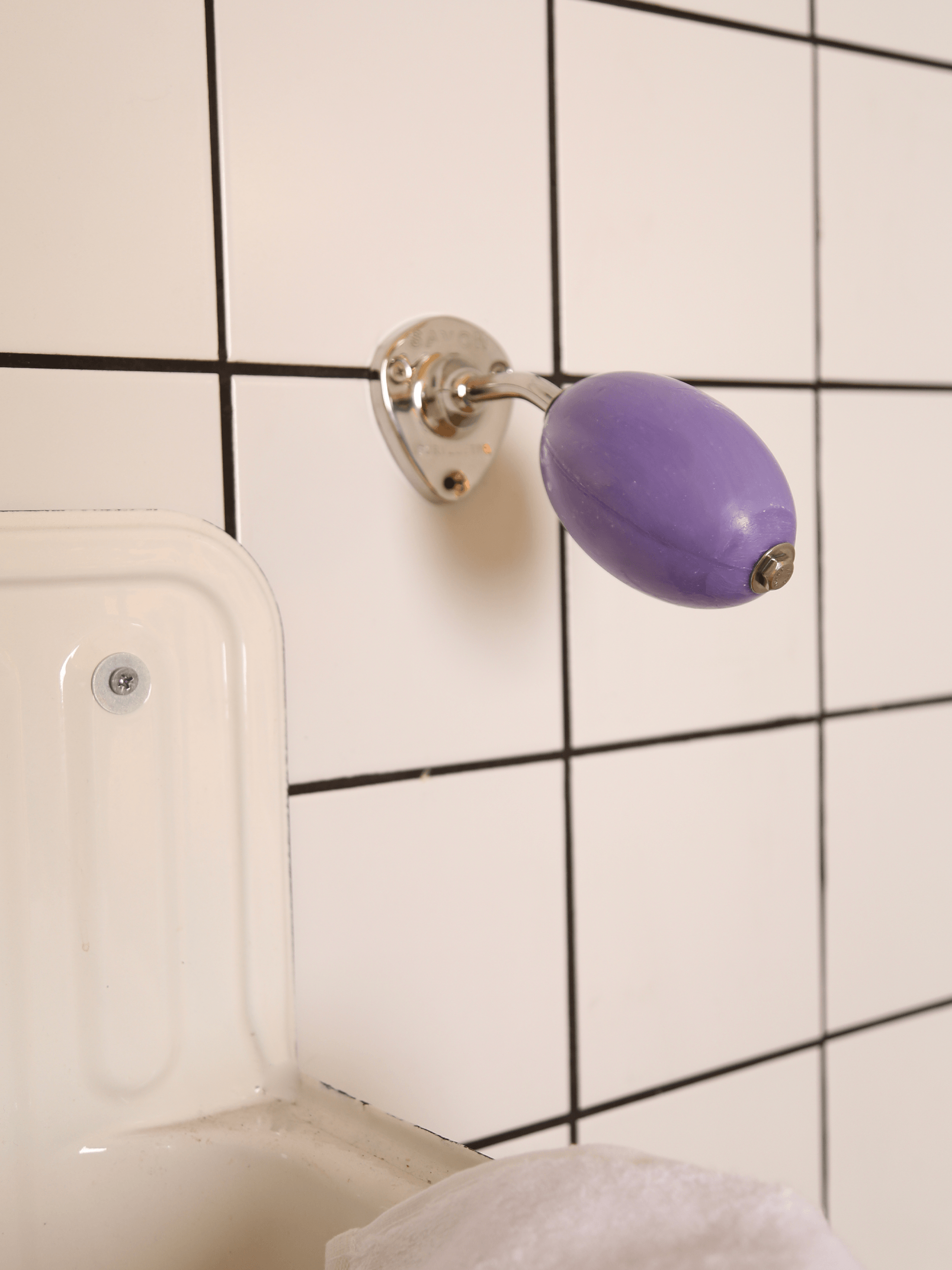 סבון ידיים קשיח עם מתקן La Savonnerie