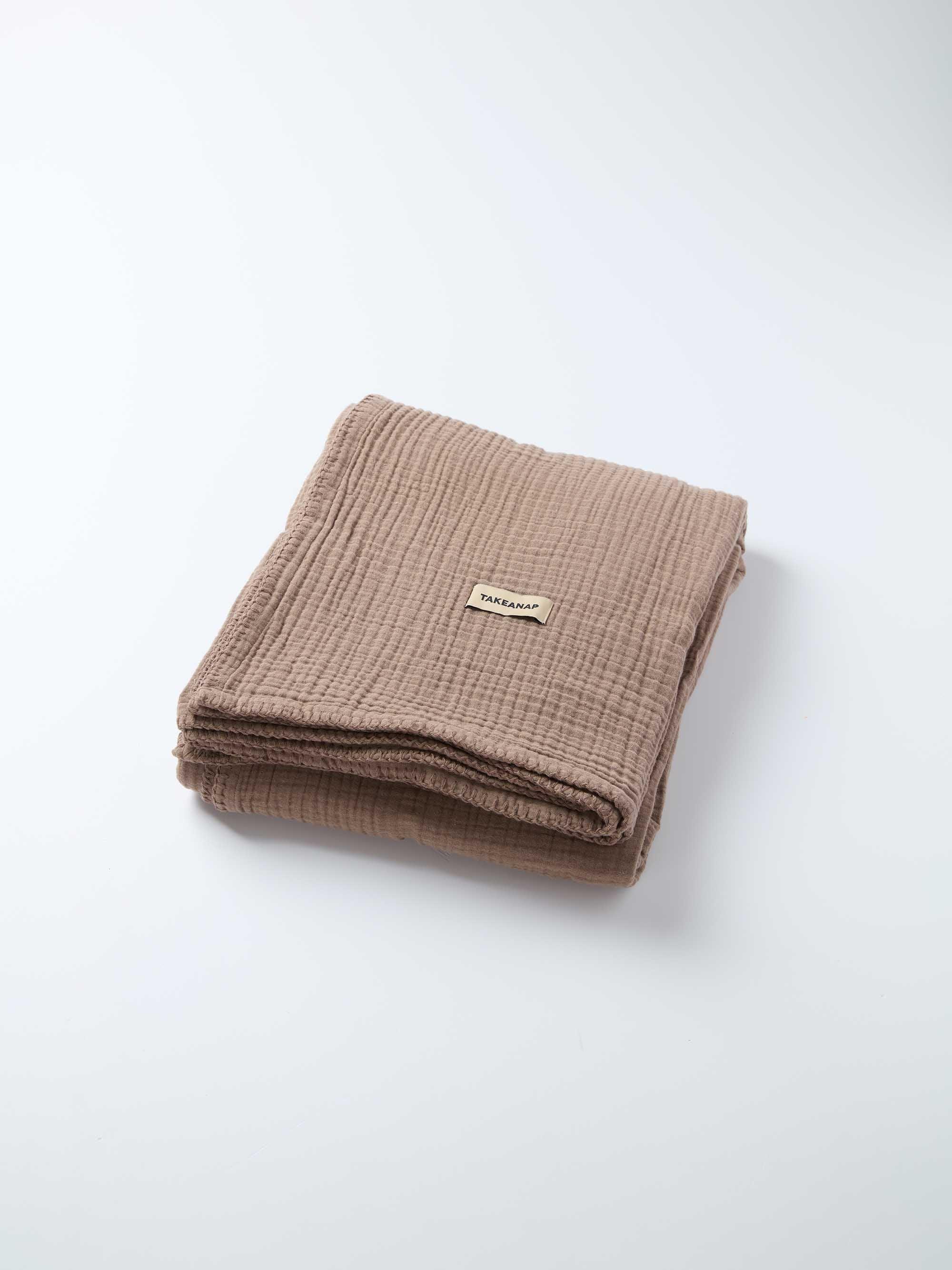 כיסוי מיטה/שמיכה רקום DREAM - מוקה