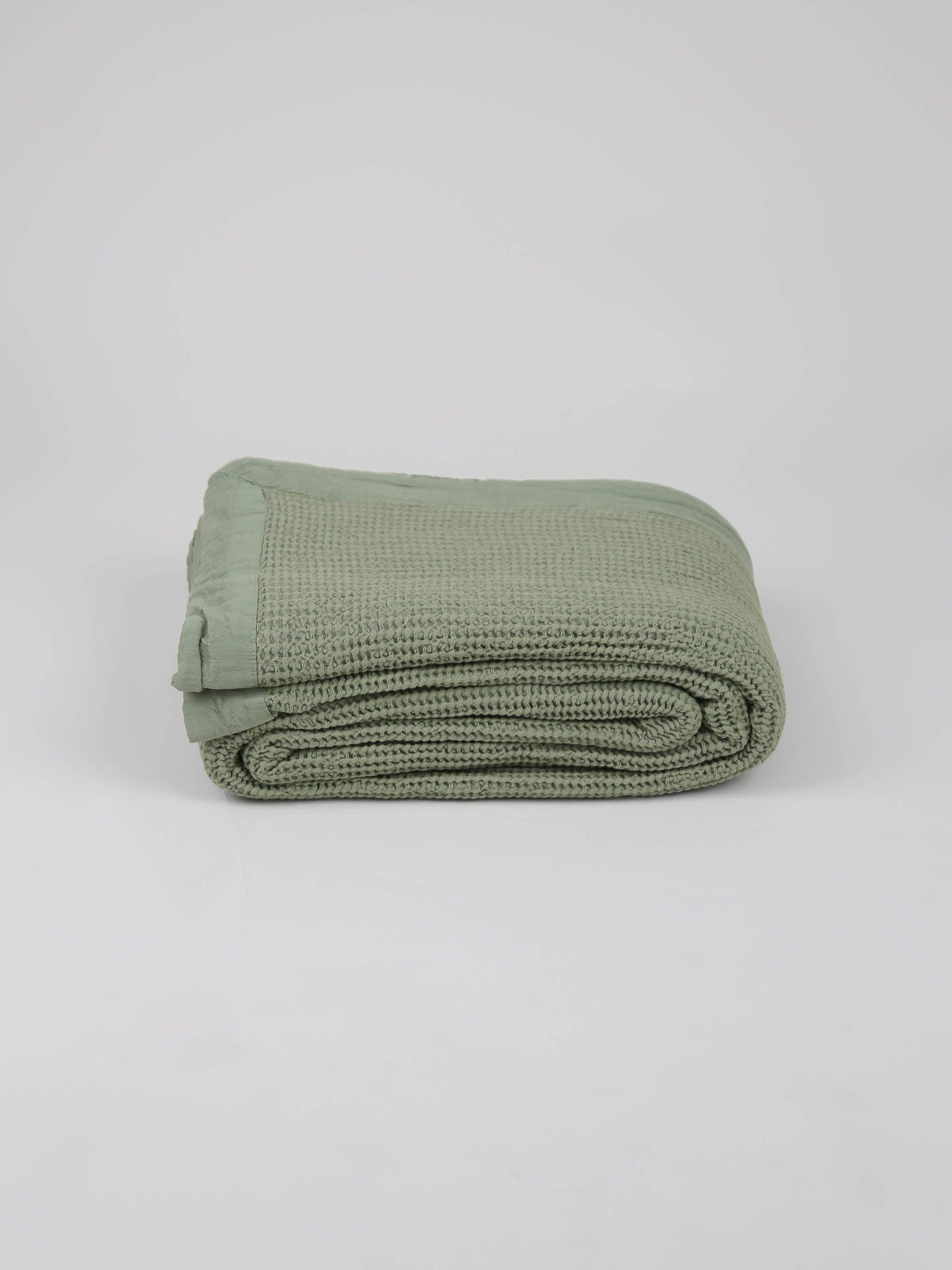 כיסוי מיטה BAMBOO - ירוק ערבה