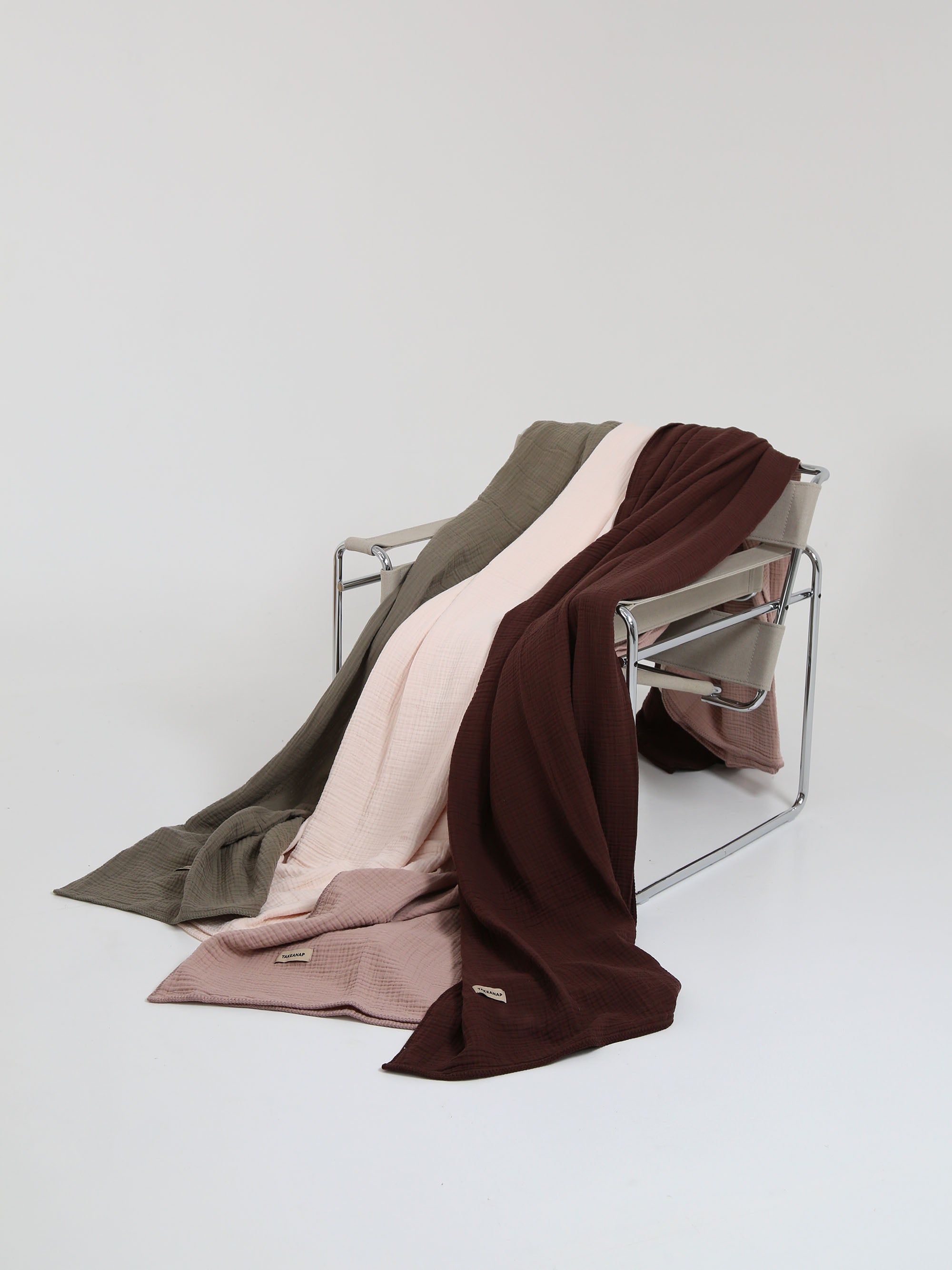 כיסוי מיטה/שמיכה רקום DREAM - בראוני