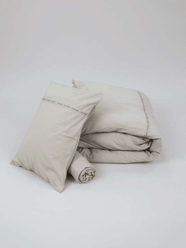 מצעים למיטת מעבר ותינוק BASIC - פיסטוק