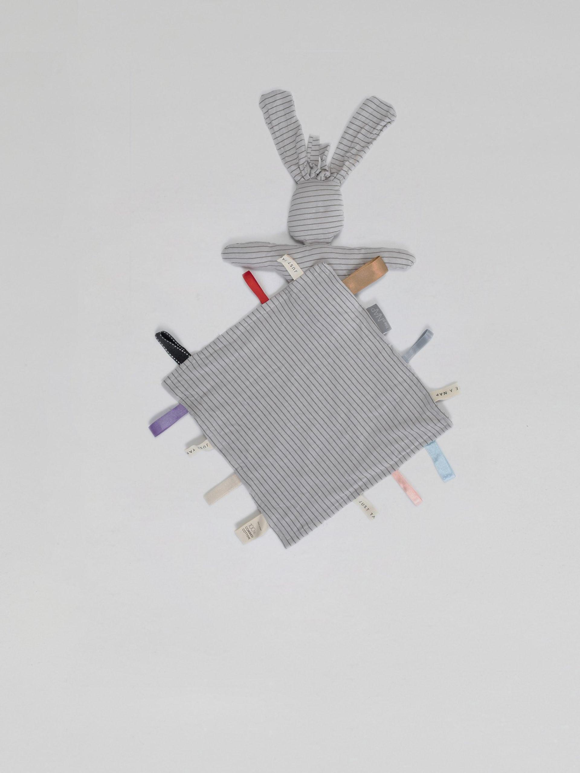 תיתוש תוויתוש חפץ מעבר בצבע אפור