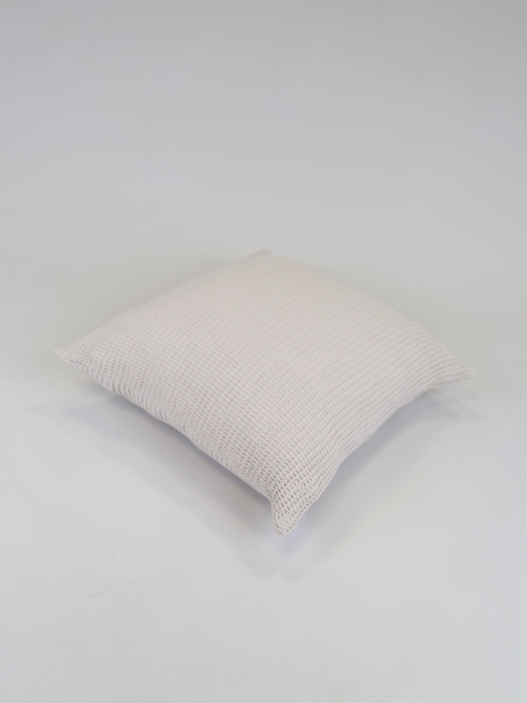 ציפית לכרית נוי BAMBOO - אבן