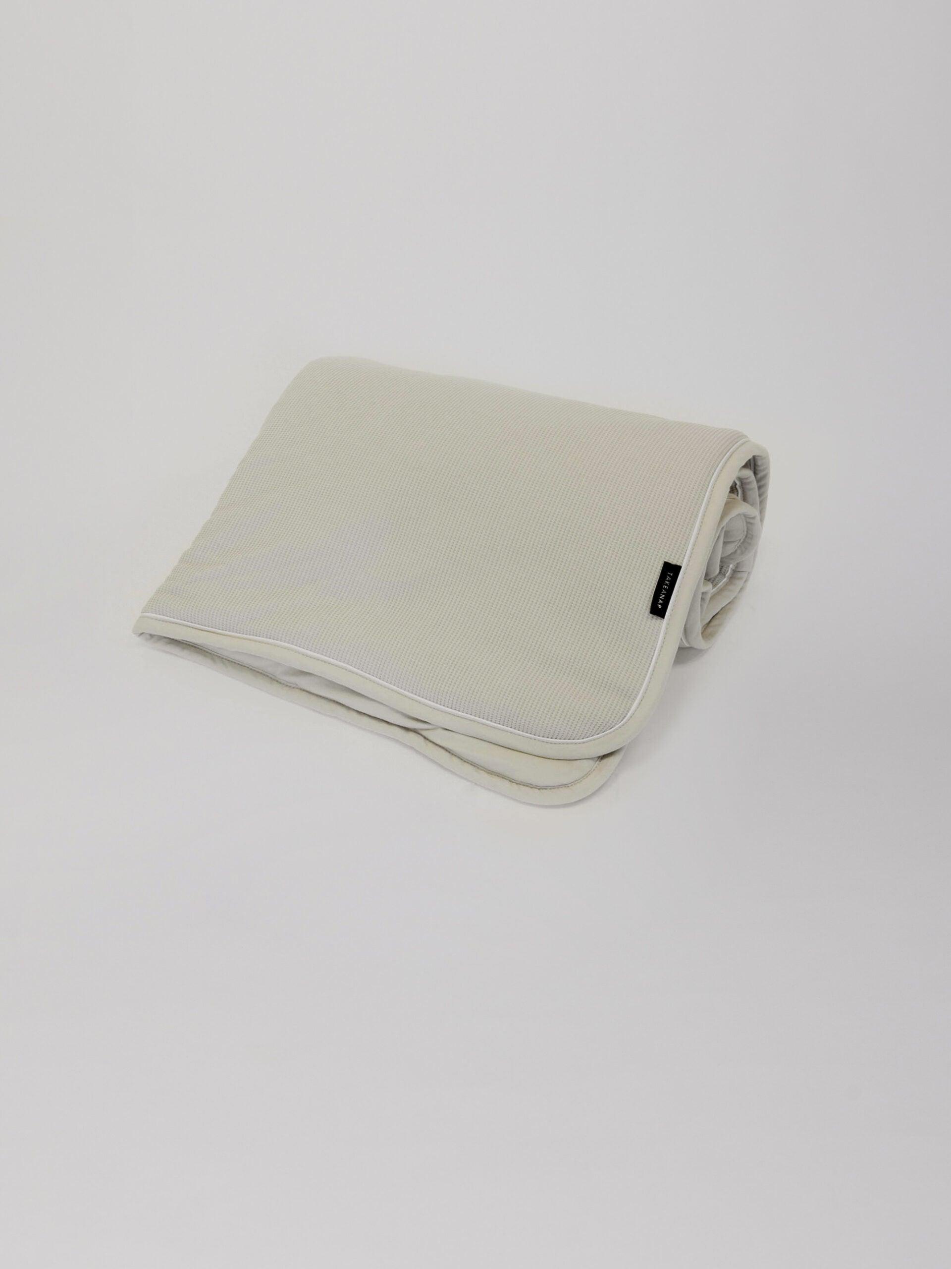 שמיכת סופט טריקו לתינוקות Jacquard - אבן