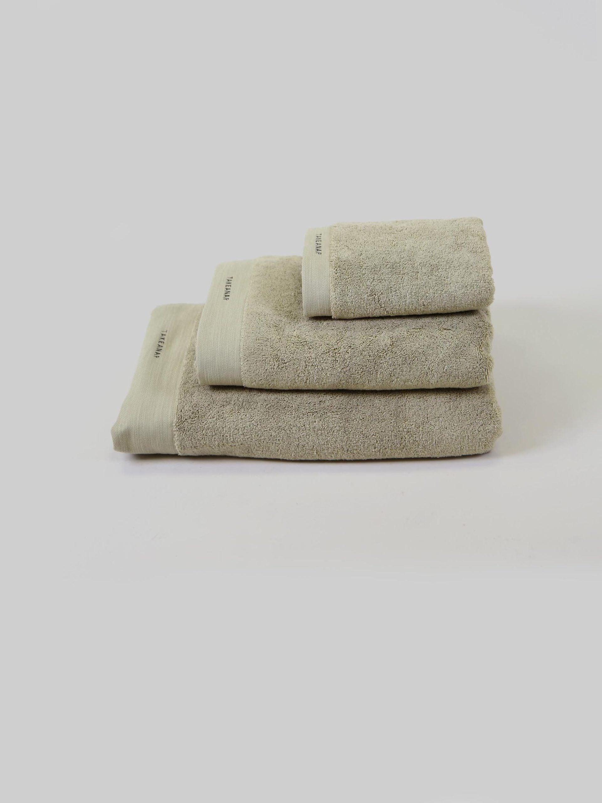 סט של 3 מגבות (קטנה,בינונית וגדולה) בצבע פיסטוק