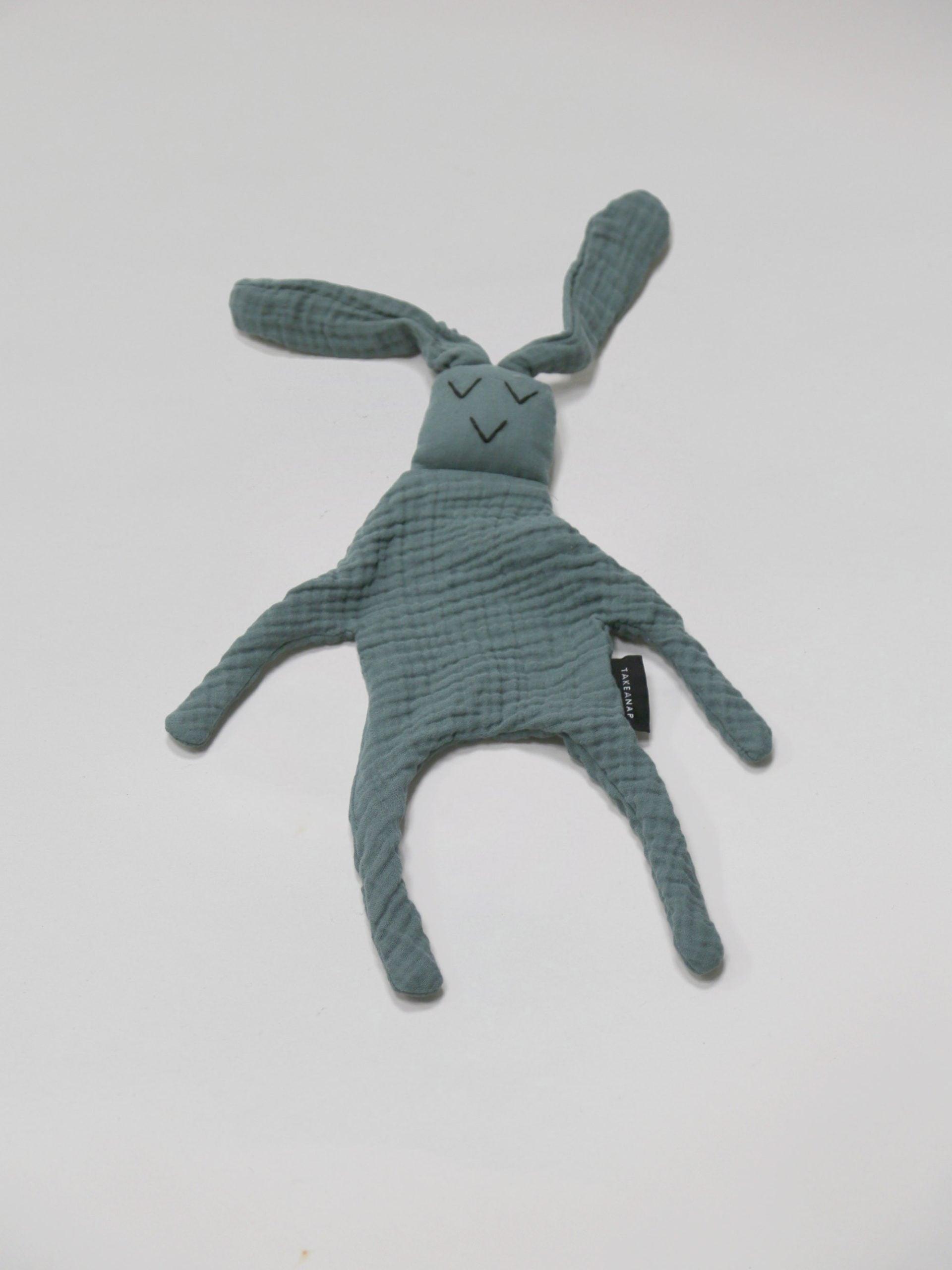 בתמונה חפץ מעבר נבי ארנבי Dream צבע אושן מרחוק על רקע אפור בהיר בוהק